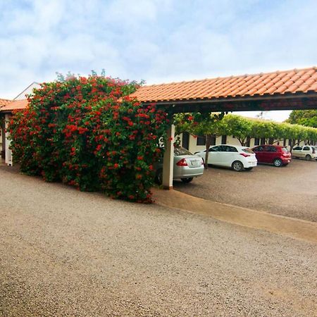 Mediterraneo Park Hotel Três Lagoas エクステリア 写真