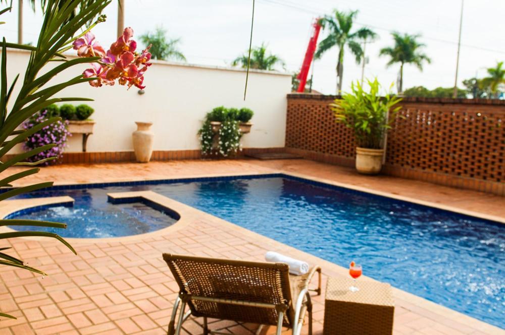 Mediterraneo Park Hotel Três Lagoas エクステリア 写真